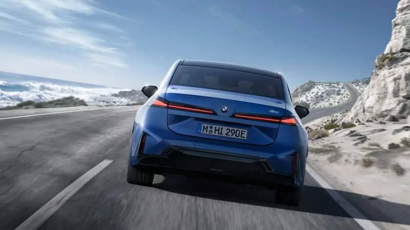 2027 BMW Yeni i3 arka tampon